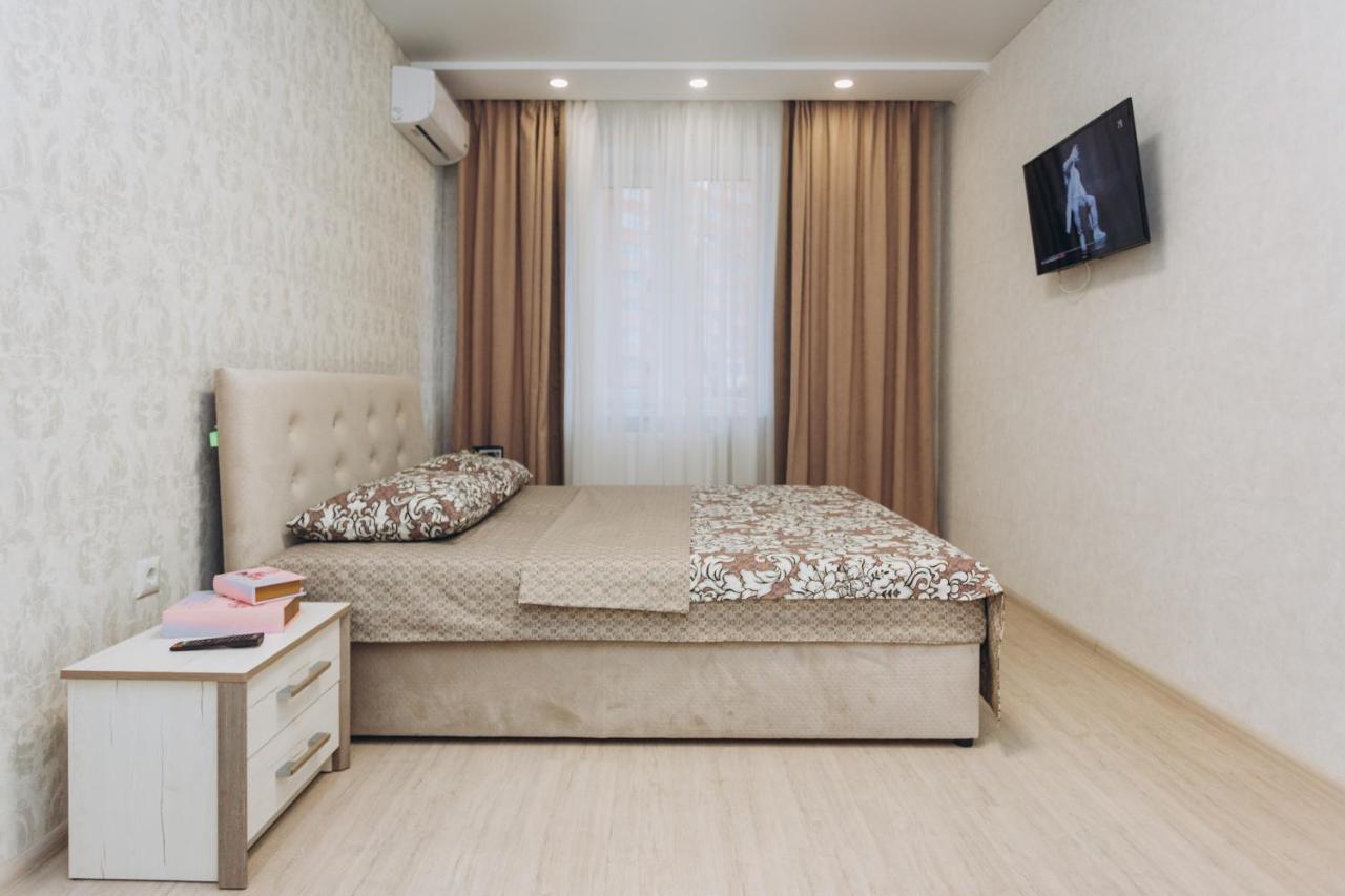 Luxe Apart-Hotel Near Lavina New Building 1 Floor Sumy Eksteriør billede